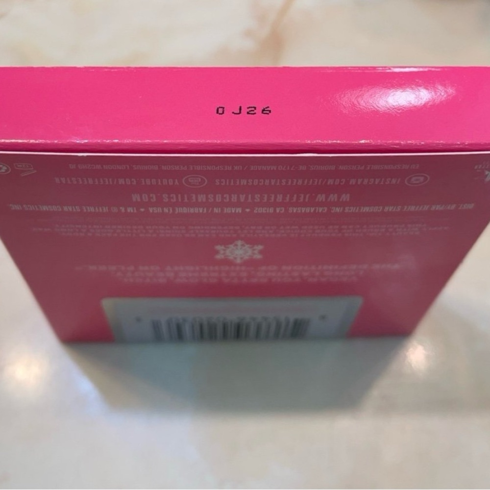 Jeffree Star Cosmetics ~ ‘ICE COLD’ Skin Frost Highlighter Powder ~ FS ~ NIB - Picture 11 of 12